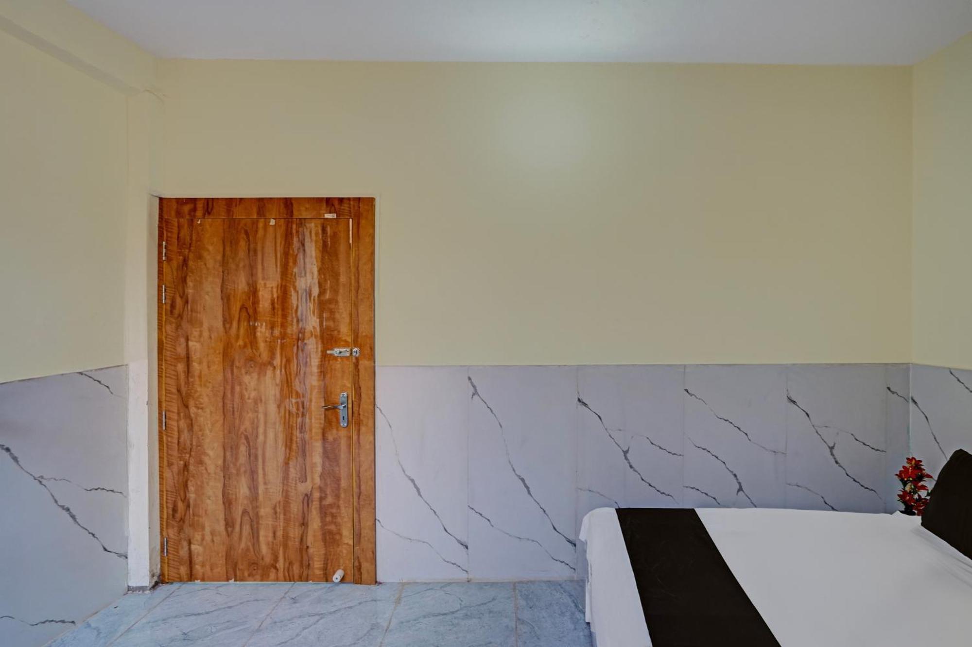 Hotel O Abhinav Hotel 노이다 외부 사진