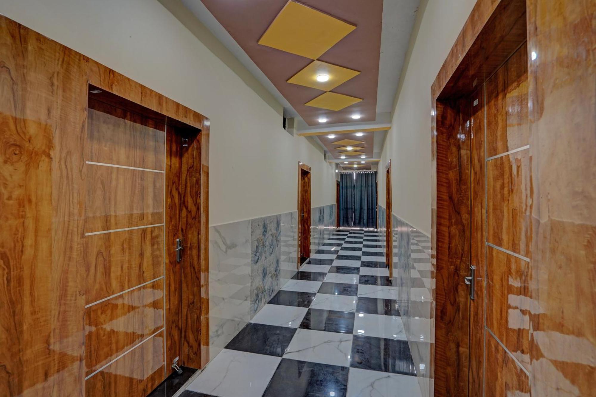 Hotel O Abhinav Hotel 노이다 외부 사진