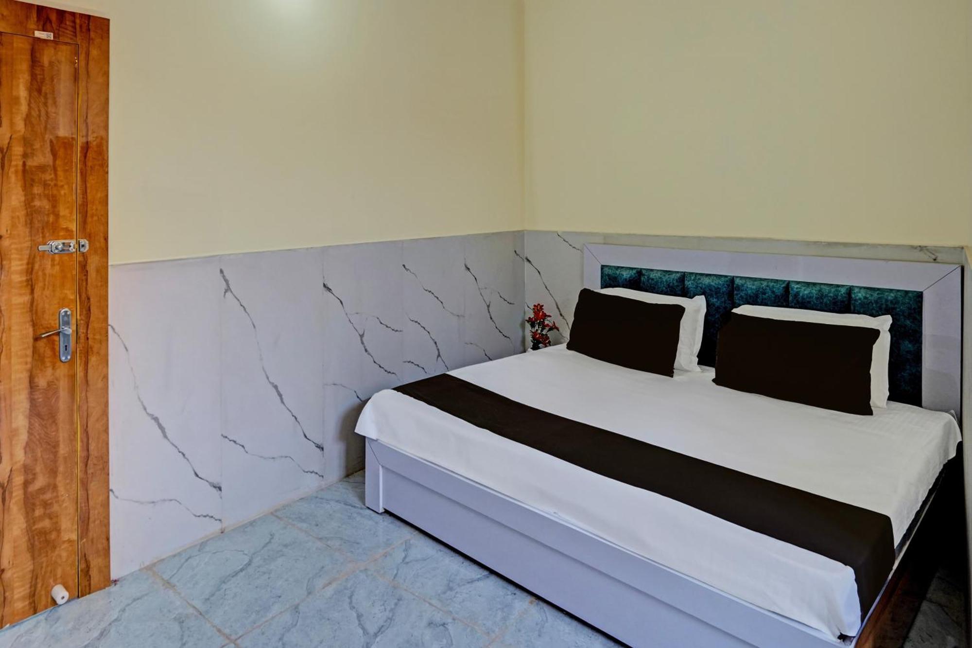Hotel O Abhinav Hotel 노이다 외부 사진