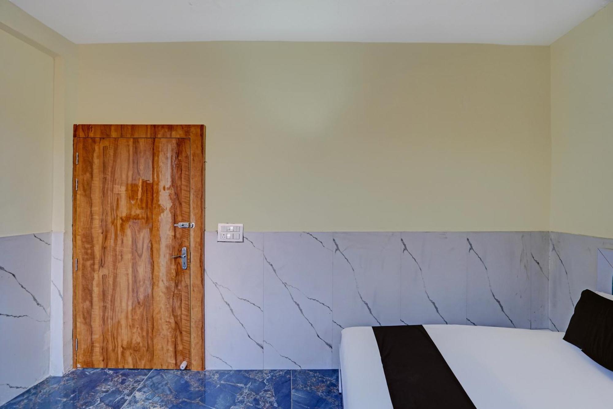 Hotel O Abhinav Hotel 노이다 외부 사진